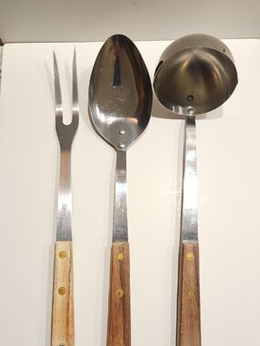 ROBINSON CO. STAINLESS SERVING SPOON, CARVING FORK AND LADLE.